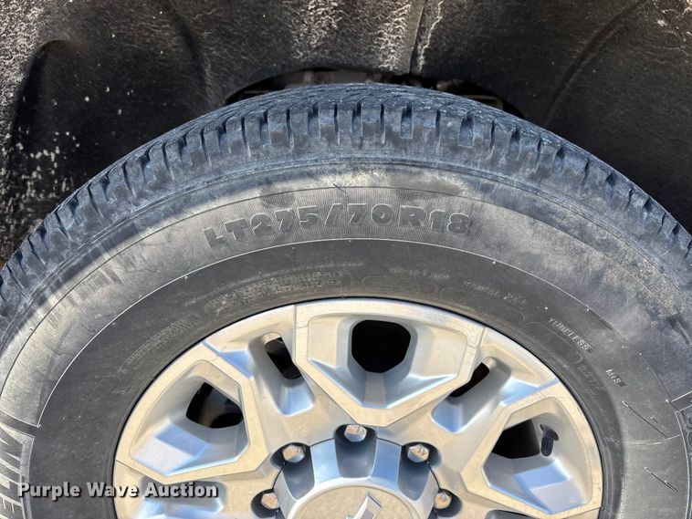 image for item DW7388 2020 Chevrolet Silverado 3500HD pickup truck