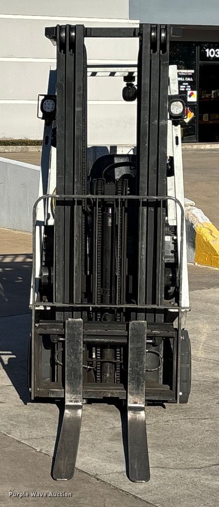 image for item DX5939 2017 UniCarriers CFS40 forklift
