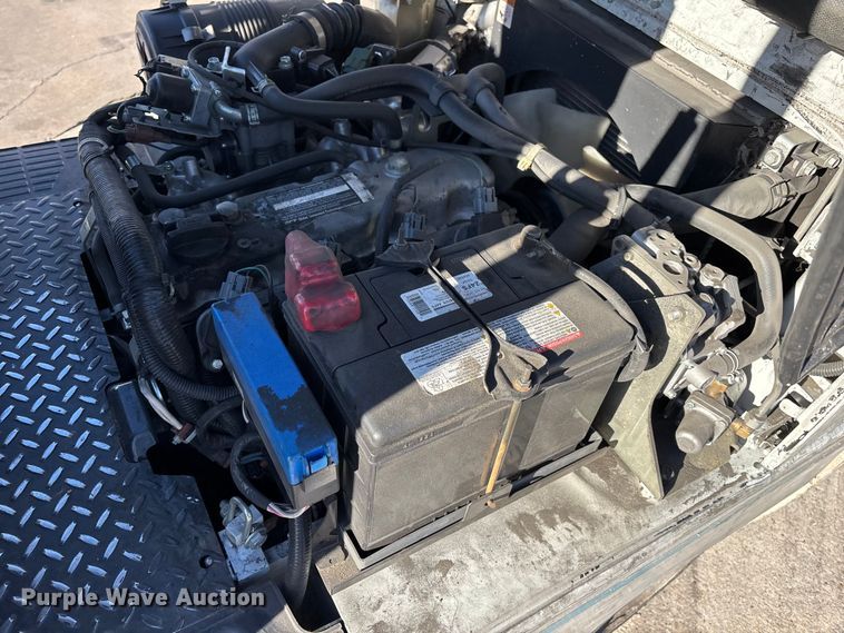 image for item DX5939 2017 UniCarriers CFS40 forklift