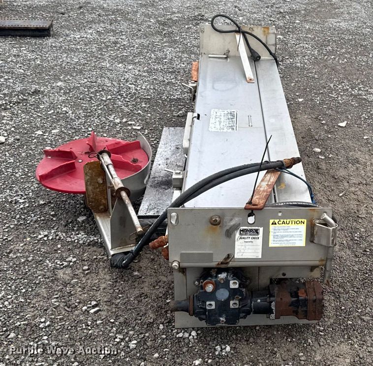 image for item EA2214 Monroe spreader