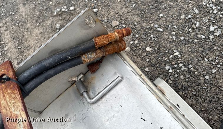 image for item EA2214 Monroe spreader