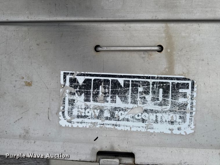 image for item EA2214 Monroe spreader