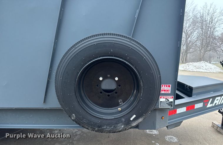 image for item EA2231 2024 Lamar DT831627 dump trailer