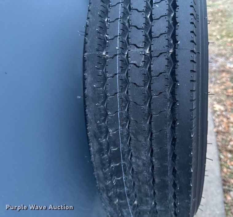 image for item EA2231 2024 Lamar DT831627 dump trailer