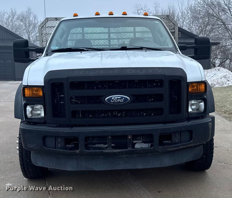 image for item EA2232 2008 Ford F550 flatbed truck
