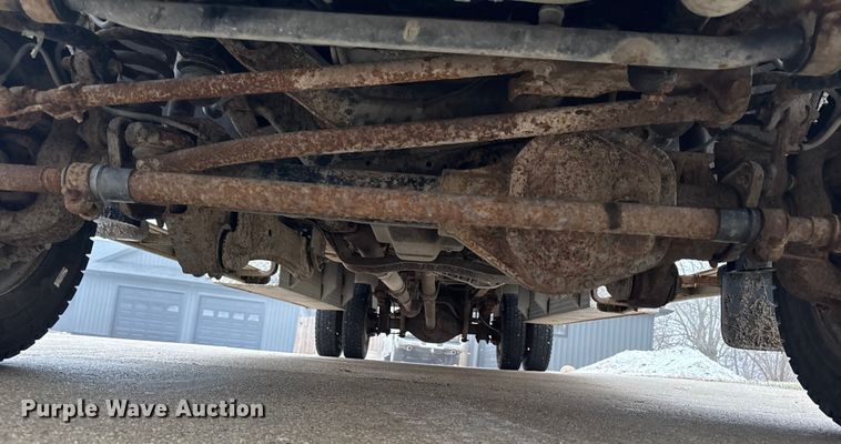 image for item EA2232 2008 Ford F550 flatbed truck