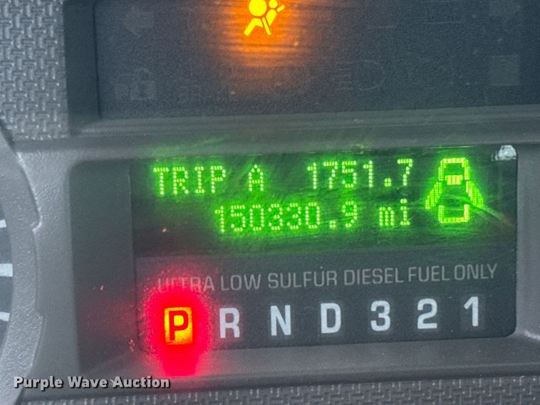 image for item EA2232 2008 Ford F550 flatbed truck