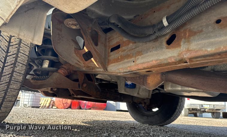 image for item EA2235 2013 Chevrolet Express van