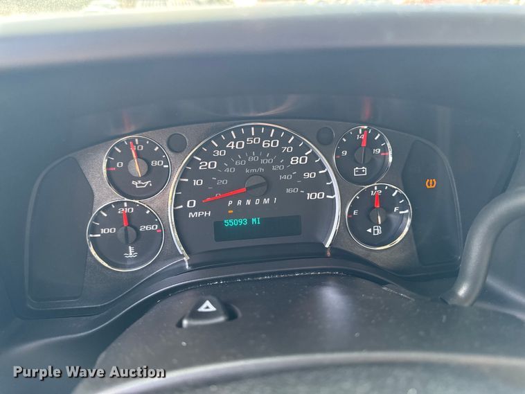 image for item EA2235 2013 Chevrolet Express van