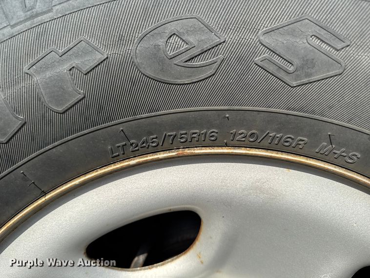 image for item EA2235 2013 Chevrolet Express van