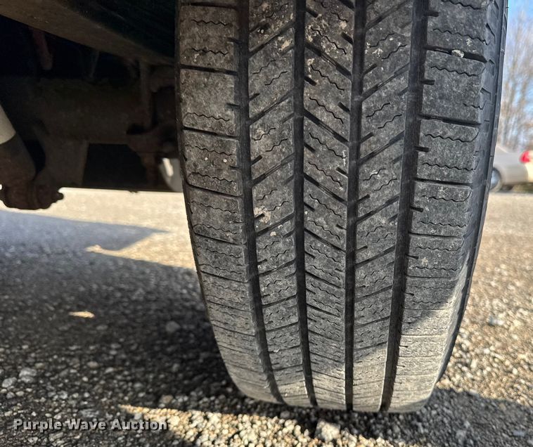 image for item EA2235 2013 Chevrolet Express van