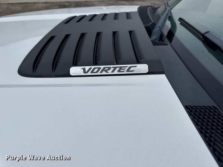 image for item EA2236 2013 GMC Sierra 2500 Ext. Cab pickup truck