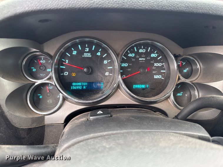 image for item EA2236 2013 GMC Sierra 2500 Ext. Cab pickup truck