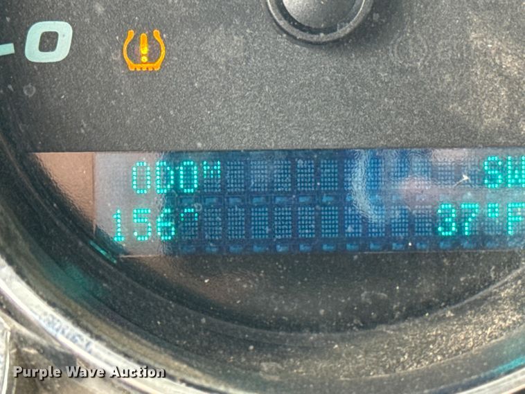 image for item EA2236 2013 GMC Sierra 2500 Ext. Cab pickup truck