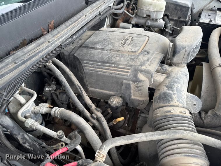 image for item EA2236 2013 GMC Sierra 2500 Ext. Cab pickup truck