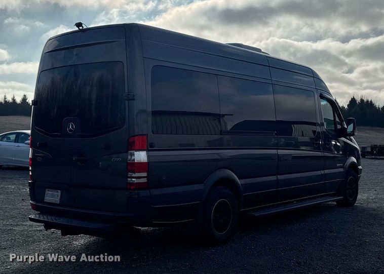 image for item EA2237 2007 Dodge Sprinter 2500 van