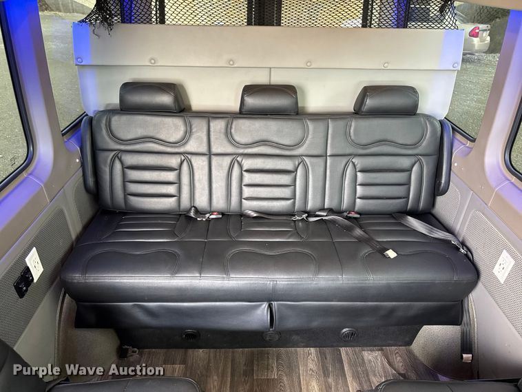 image for item EA2237 2007 Dodge Sprinter 2500 van