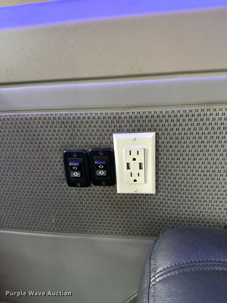 image for item EA2237 2007 Dodge Sprinter 2500 van