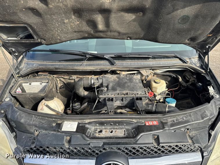 image for item EA2237 2007 Dodge Sprinter 2500 van