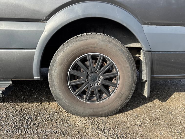 image for item EA2237 2007 Dodge Sprinter 2500 van