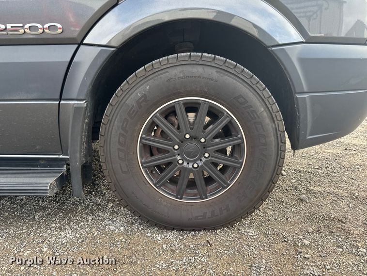 image for item EA2237 2007 Dodge Sprinter 2500 van