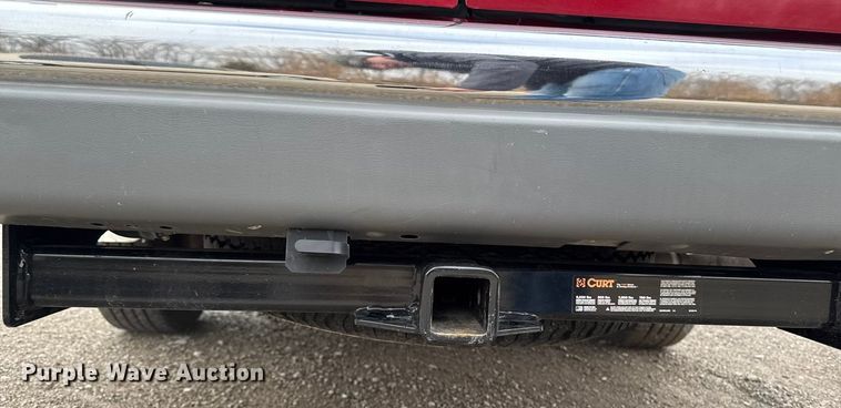 image for item EA2238 1998 Ford E350 Super Duty XLT van