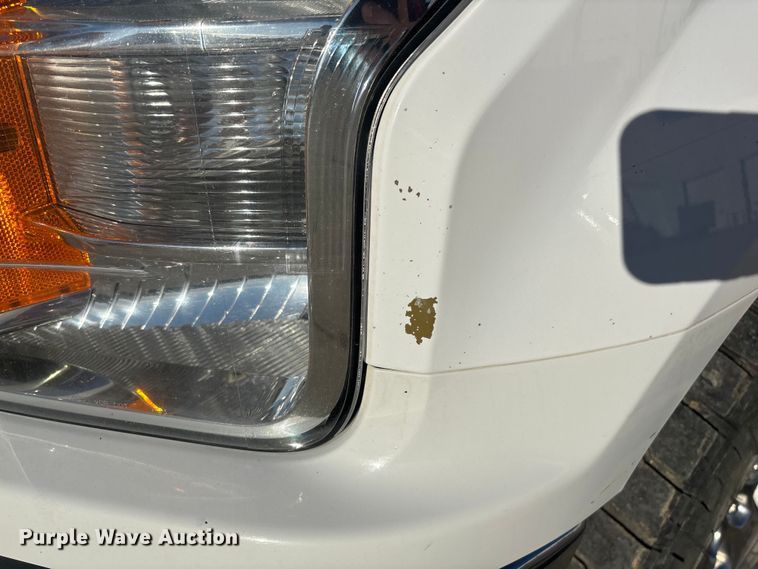 image for item EA2258 2020 Ford F150 Crew Cab pickup truck