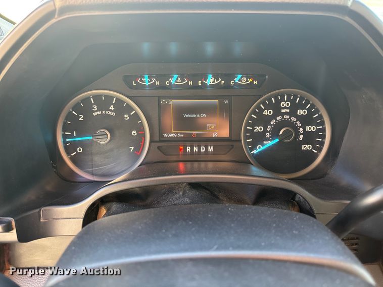 image for item EA2258 2020 Ford F150 Crew Cab pickup truck