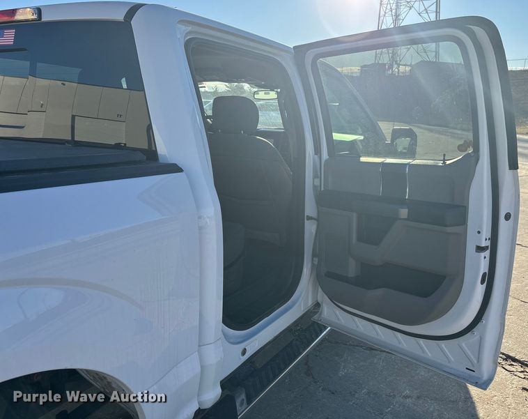 image for item EA2258 2020 Ford F150 Crew Cab pickup truck