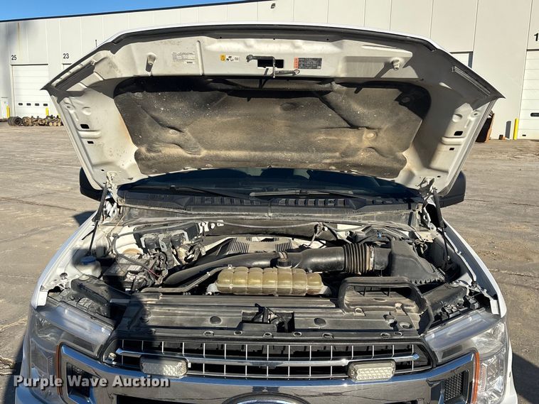 image for item EA2258 2020 Ford F150 Crew Cab pickup truck