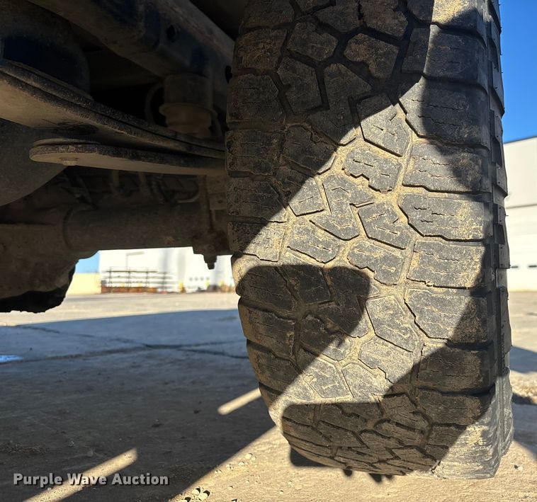 image for item EA2258 2020 Ford F150 Crew Cab pickup truck