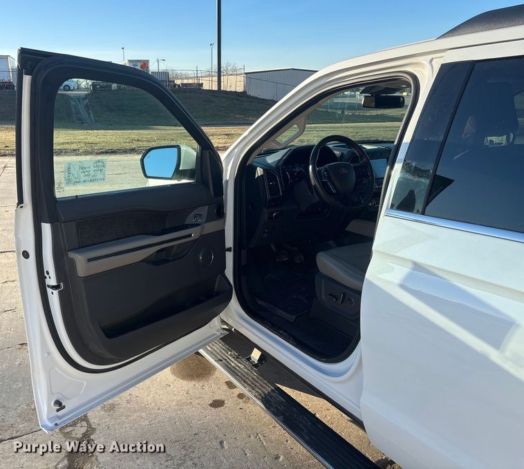 image for item EA2259 2020 Ford Expedition SUV