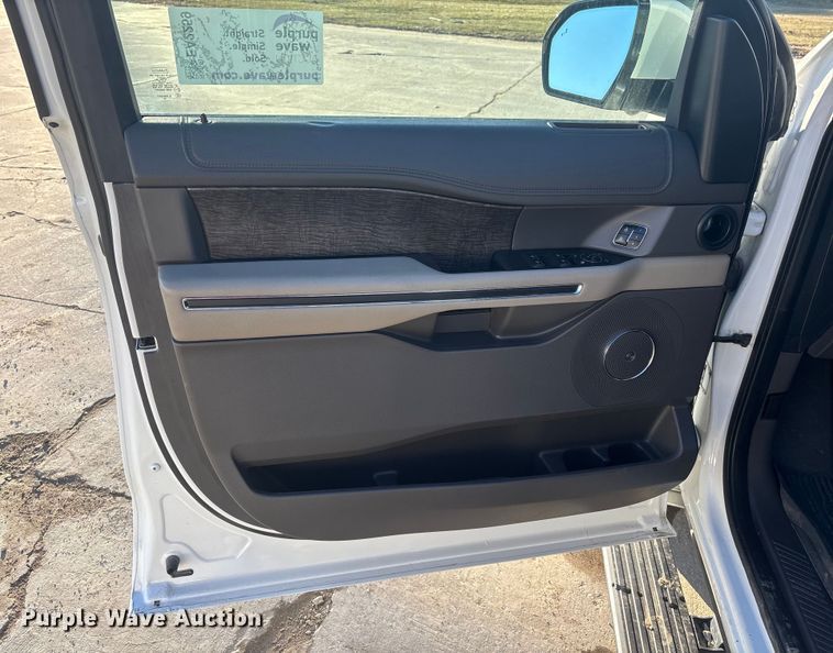 image for item EA2259 2020 Ford Expedition SUV