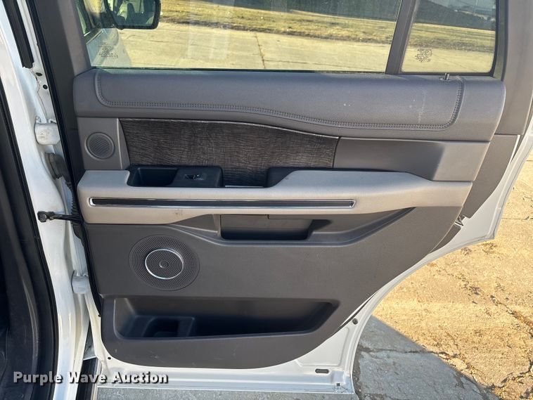 image for item EA2259 2020 Ford Expedition SUV