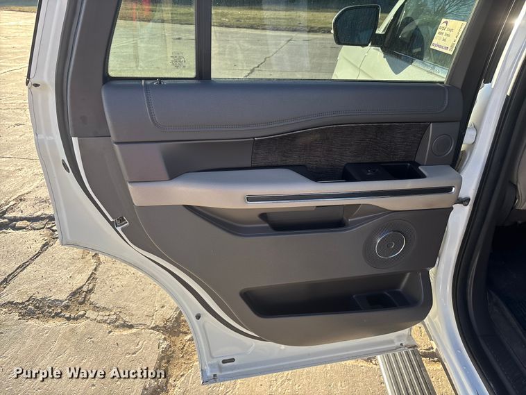 image for item EA2259 2020 Ford Expedition SUV