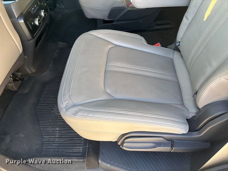 image for item EA2259 2020 Ford Expedition SUV