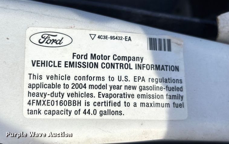 image for item EA2260 2004 Ford F350 Super Duty Ext. Cab pickup truck