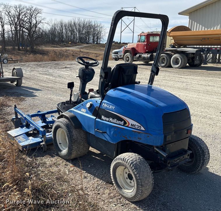 image for item EA2265 New Holland MC35 lawn mower