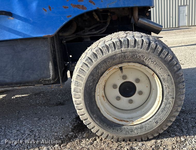 image for item EA2265 New Holland MC35 lawn mower