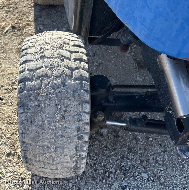 image for item EA2265 New Holland MC35 lawn mower