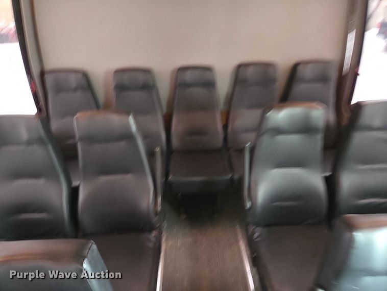 image for item EB1199 2004 International 3200 shuttle bus