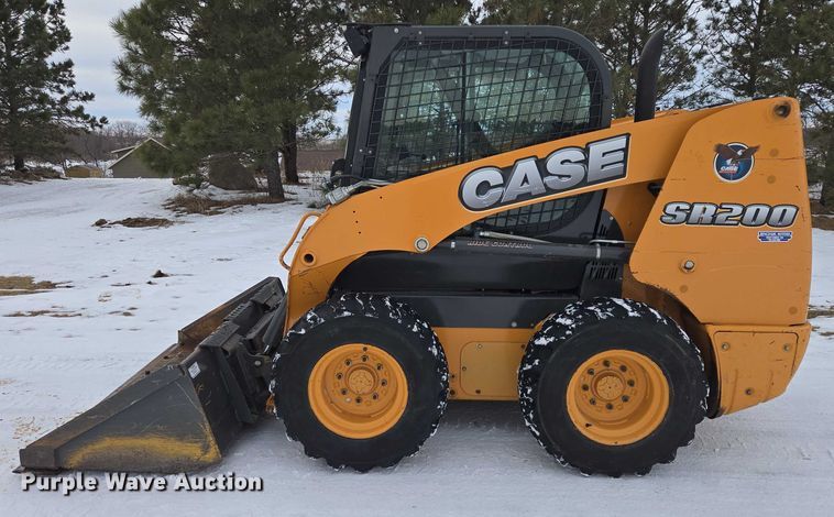 image for item EB1230 2013 Case SR200 skid steer loader