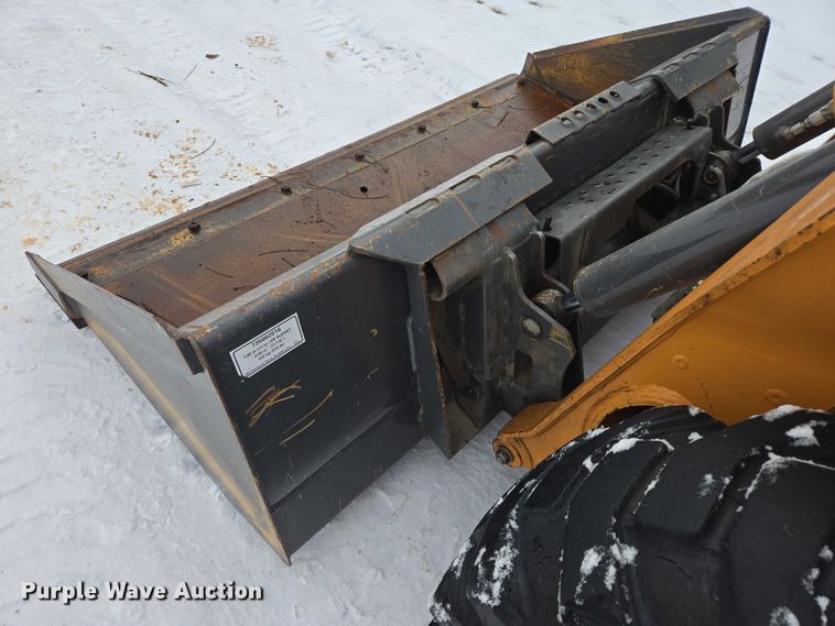 image for item EB1230 2013 Case SR200 skid steer loader