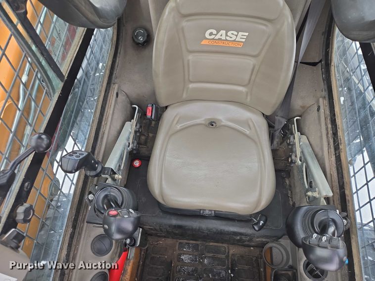 image for item EB1230 2013 Case SR200 skid steer loader