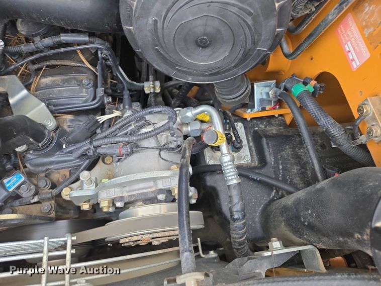 image for item EB1230 2013 Case SR200 skid steer loader