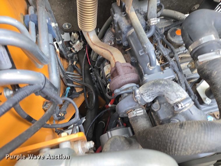 image for item EB1230 2013 Case SR200 skid steer loader