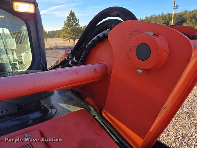 image for item EB1244 Kubota SVL 95-2S tracked skid steer loader