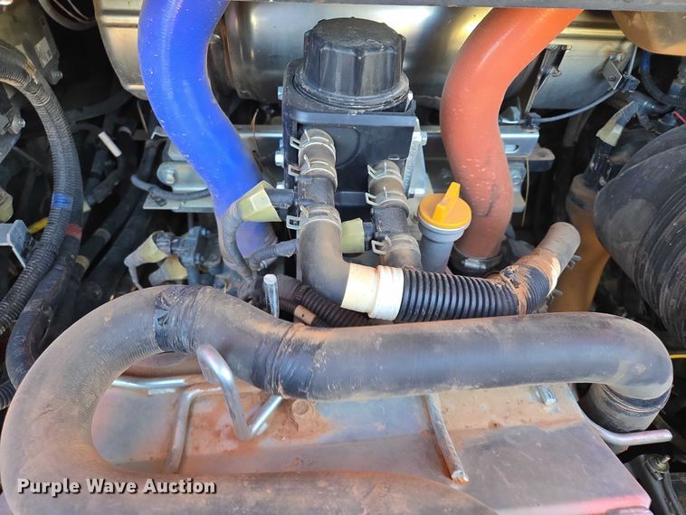 image for item EB1244 Kubota SVL 95-2S tracked skid steer loader