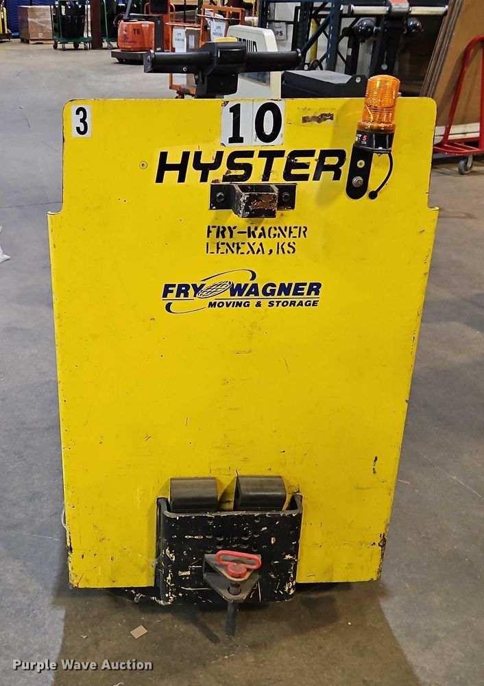 image for item EB8484 2004 Hyster T5Z tow tractor