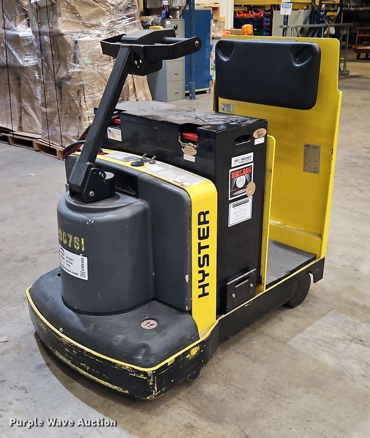 image for item EB8488 Hyster T5Z tow tractor